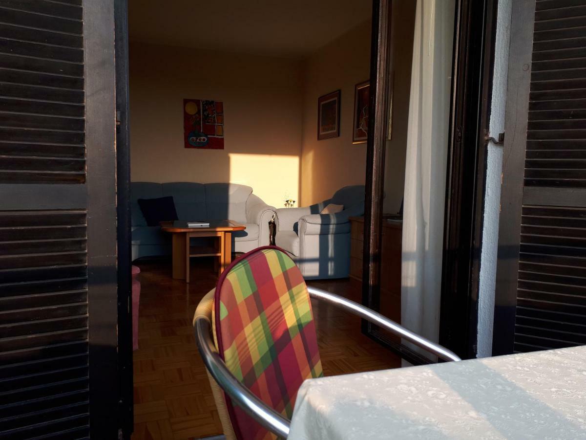 Apartment Korni Poreč Exterior foto